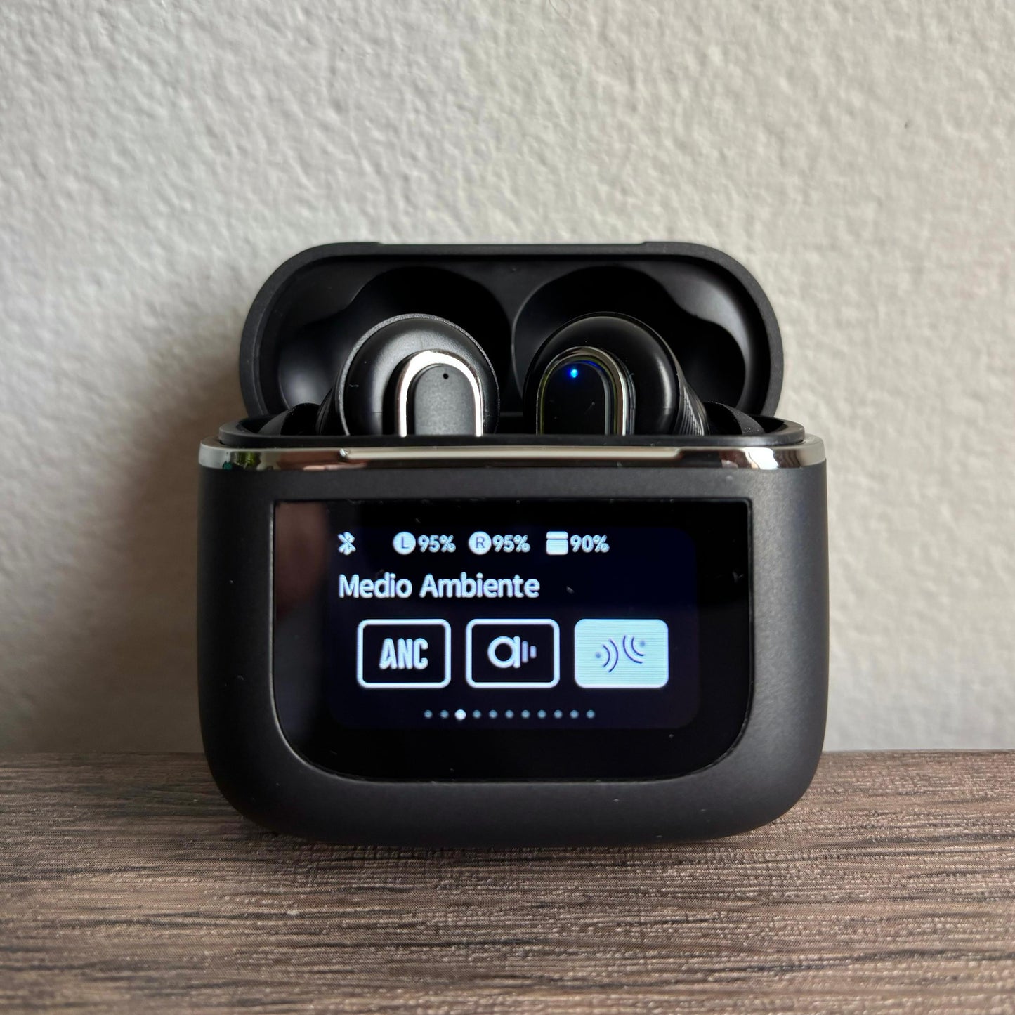 Audífonos V8 tour pro 2 con cancelación de ruido